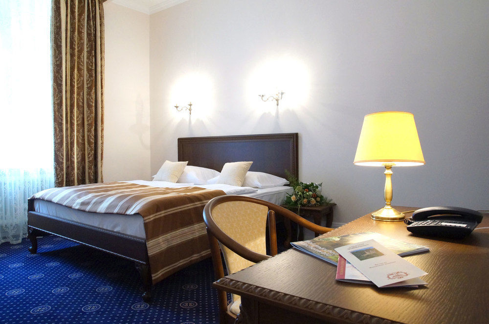 Schloss Hotel Wolfsbrunnen Schwebda Экстерьер фото